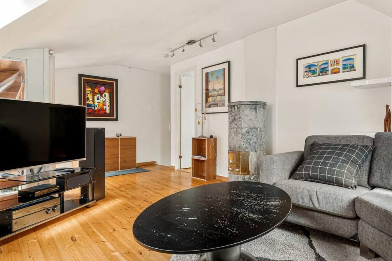 Dinbnb Apartments I Historical Two-Floor Apartment With Rooftop Panorama I 1645 Heritage Bergen Exteriör bild